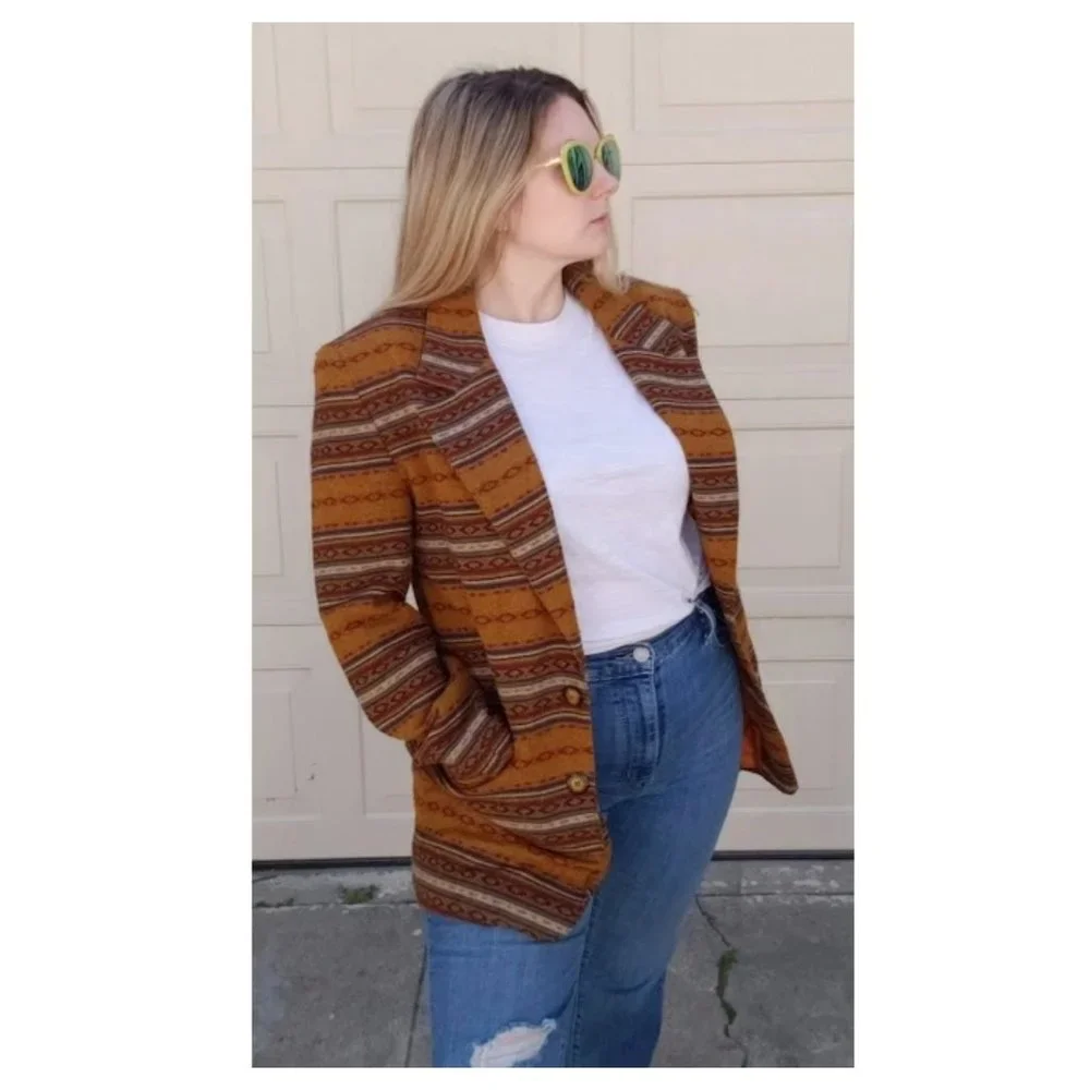 Vintage 70s Aztec Southwestern Print Long Blazer - Picture 2 of 8